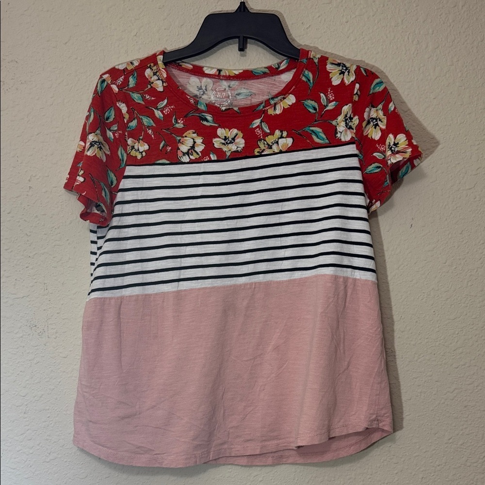 Maurices Red Floral and Striped Short Sleeve Top
